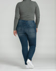 Bluberry Denim Pull-On Slim Leg Medium Wash
